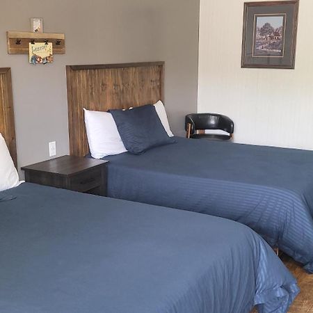 Blue Sky Inn- Complimentary Happy Hour Th-Sun, Veteran Owned, Full Breakfast, Best Green Space, 1 Mile From Blue Ridge, Fire Pit Luaran gambar